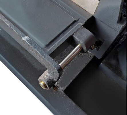 Ленточнопильный двухколонный станок Metal Master MGH-350E