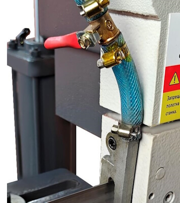 Ленточнопильный двухколонный станок Metal Master MGH-350E